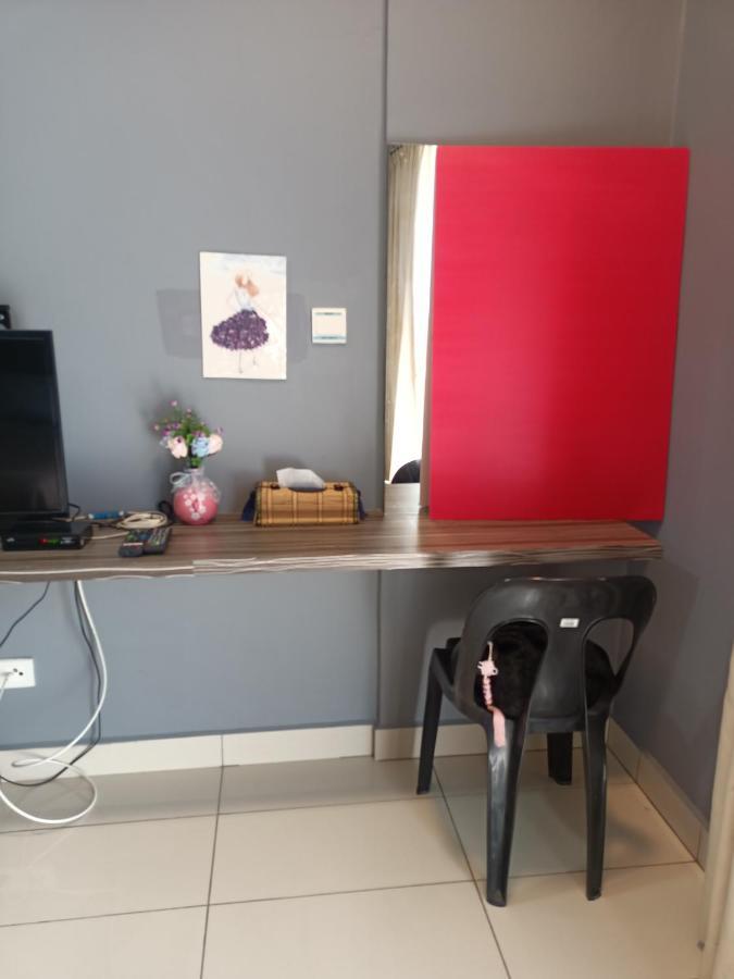 Aeropod Happy Homestay *